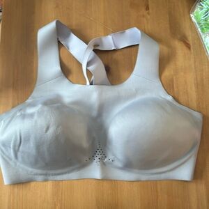 Brooks dare cross back bra with molded cups.